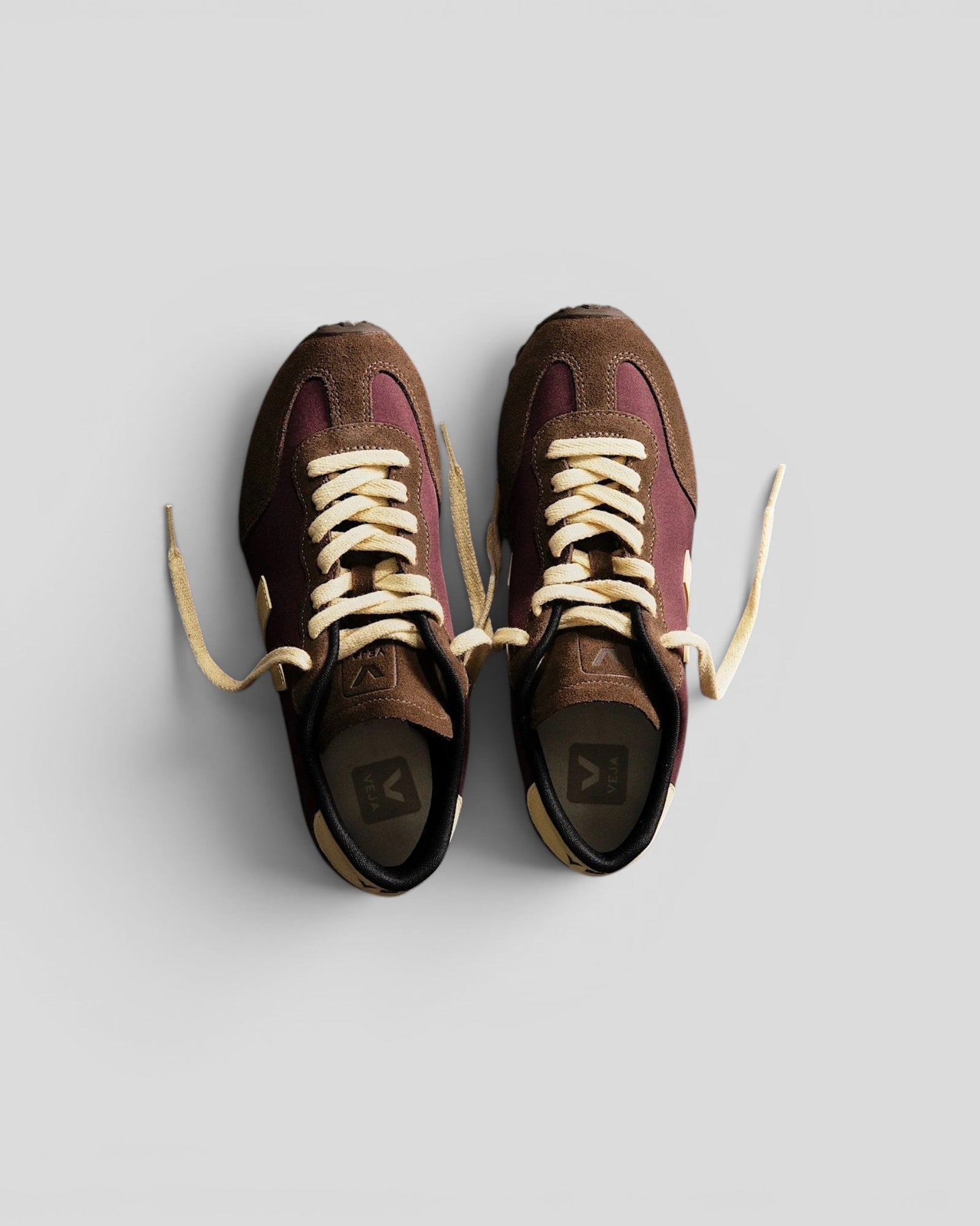 Veja || GT W Nolyn - Amarante/ Butter Veja