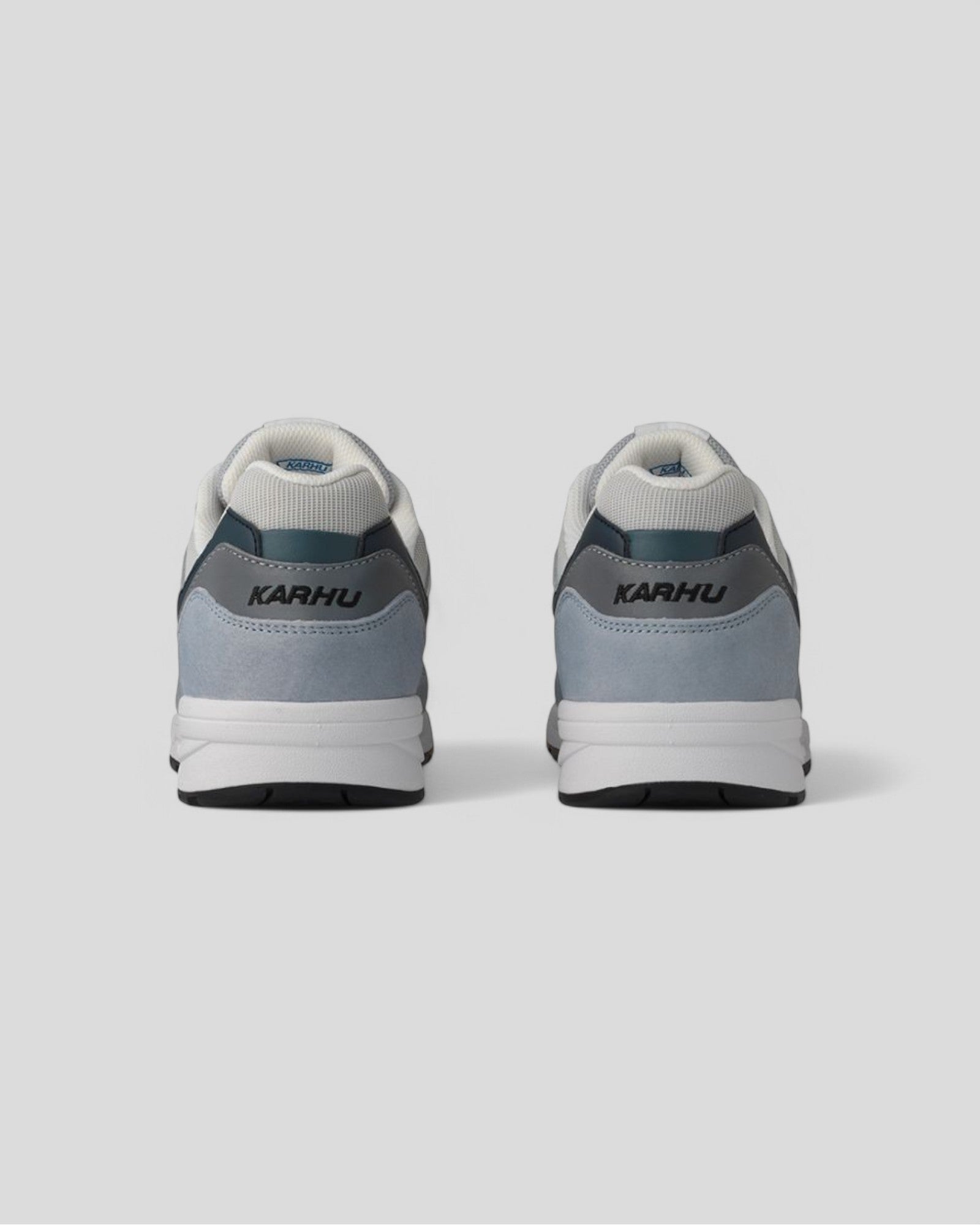 Karhu || Legacy 96 - Pearl Blue/ Bright White Karhu