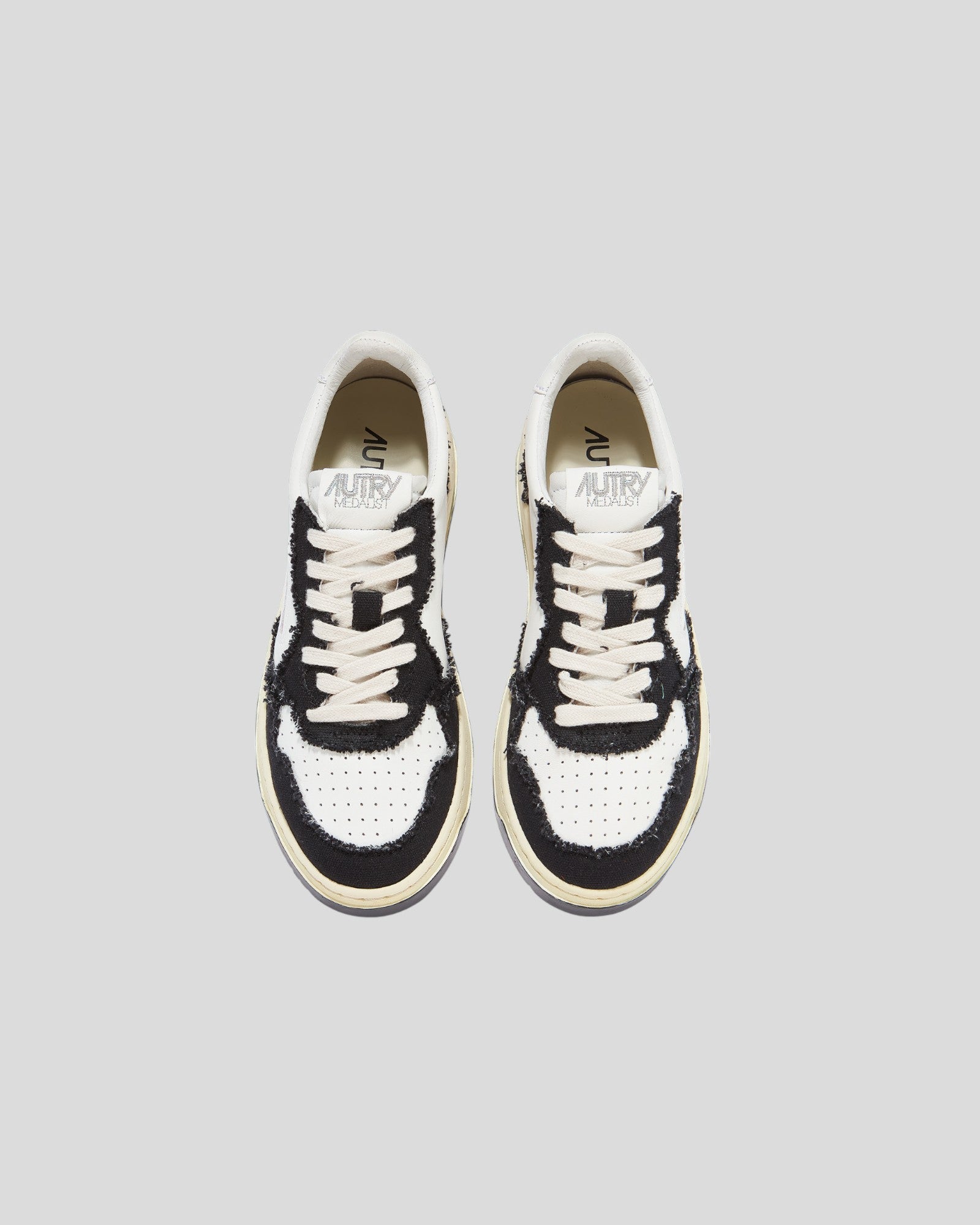 Autry || Medalist CB02 - Canvas/ Bi Black Autry