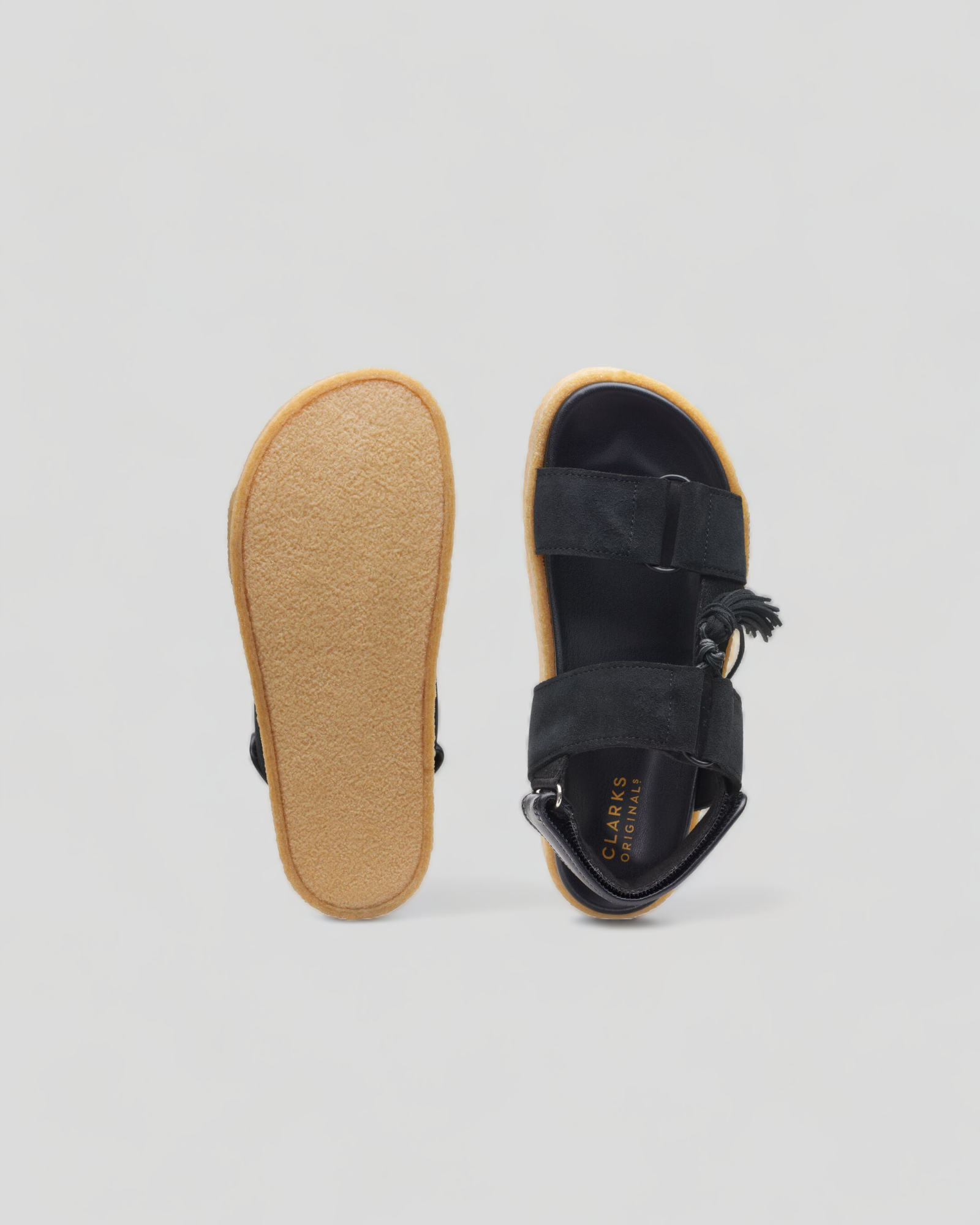 Clarks || Crepe SNDL - Black Clarks