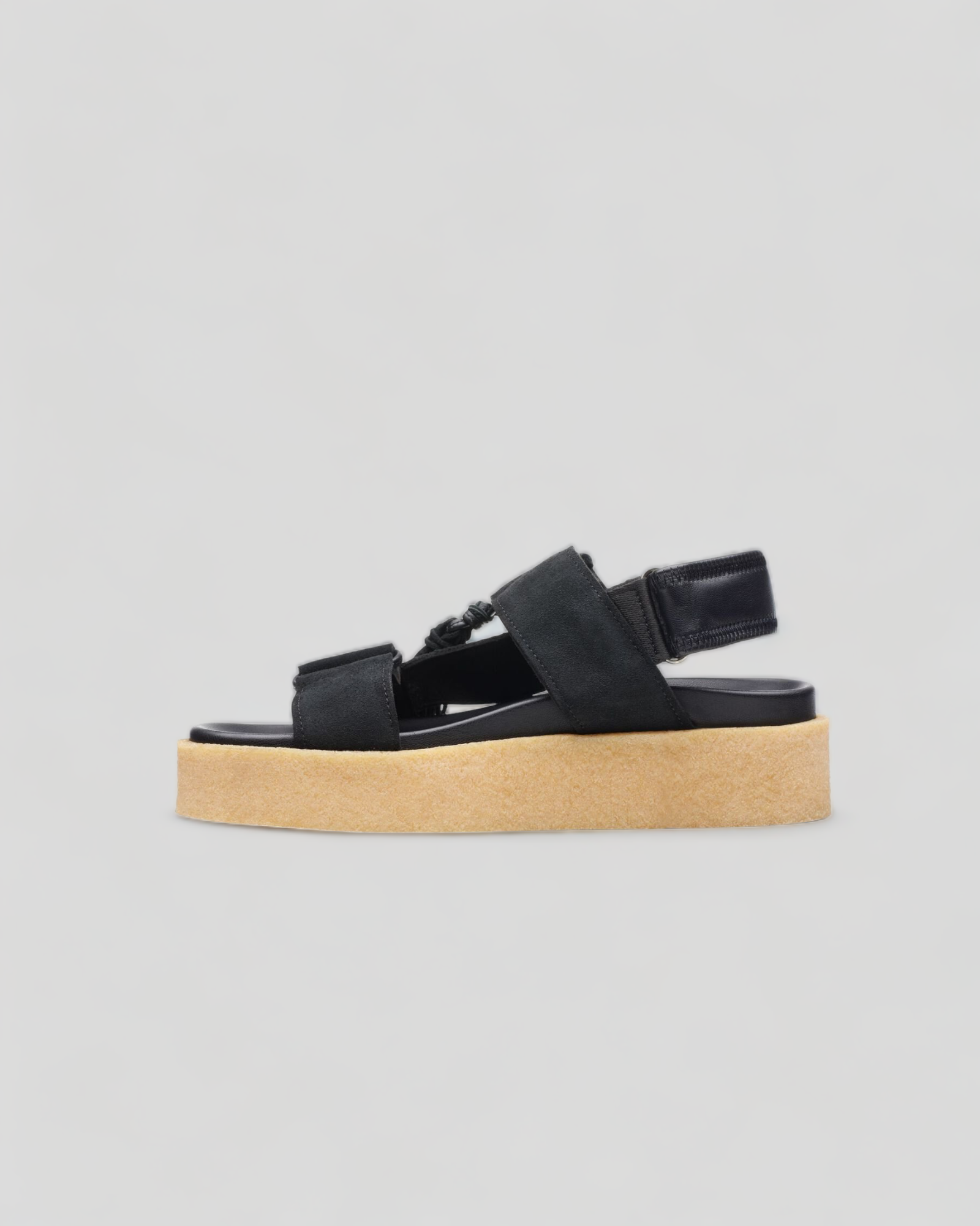 Clarks || Crepe SNDL - Black Clarks