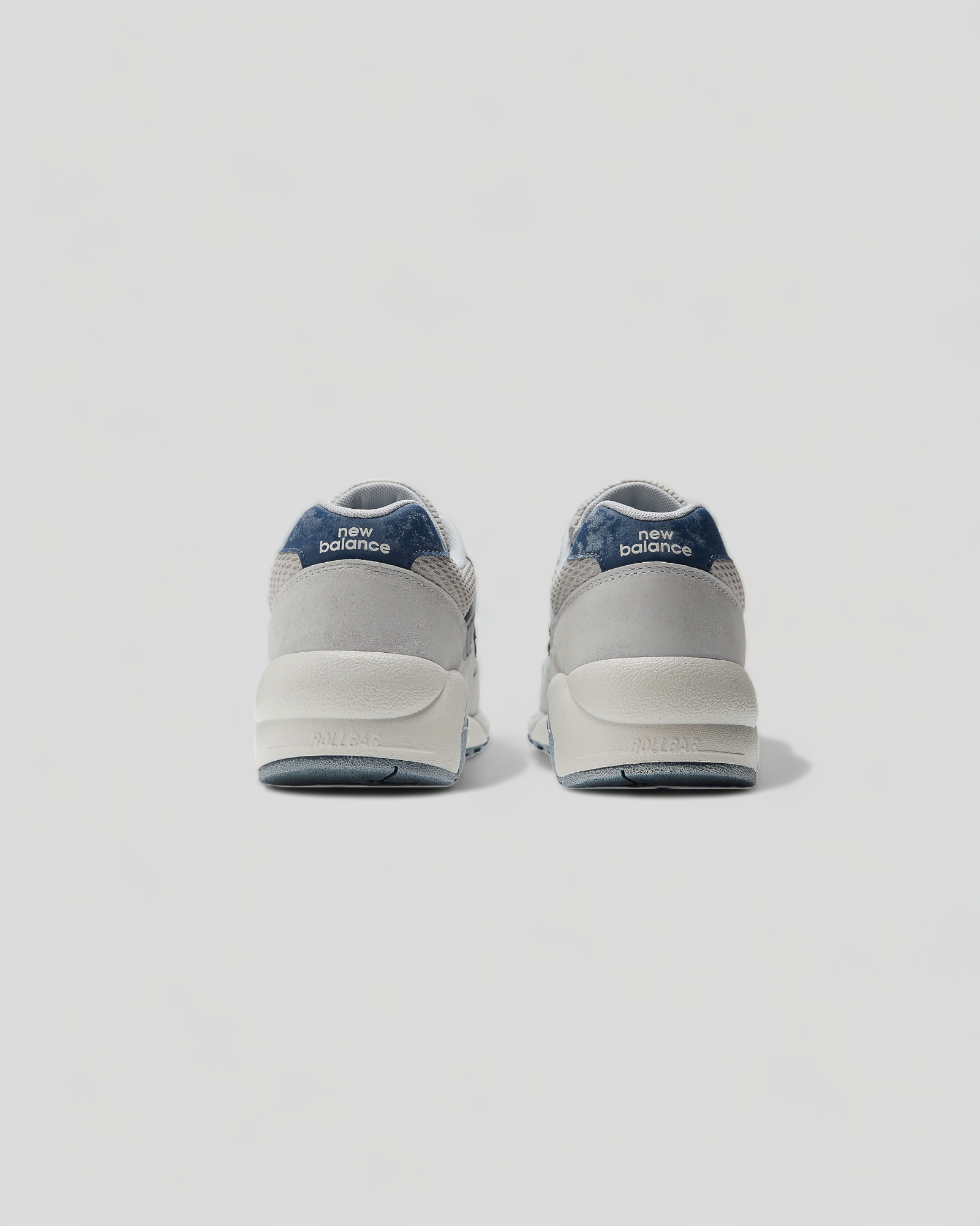 New Balance || MT580MD2- Raincloud/ Silver Metallic New Balance