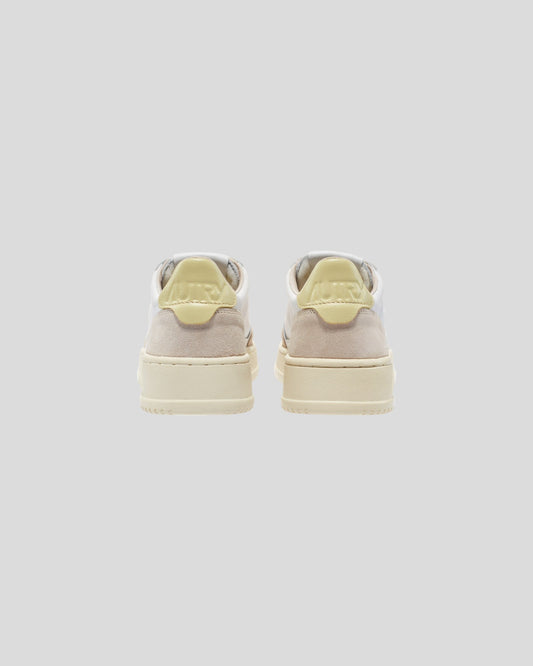Autry || Medalist - LS57 - White/ yellow Autry