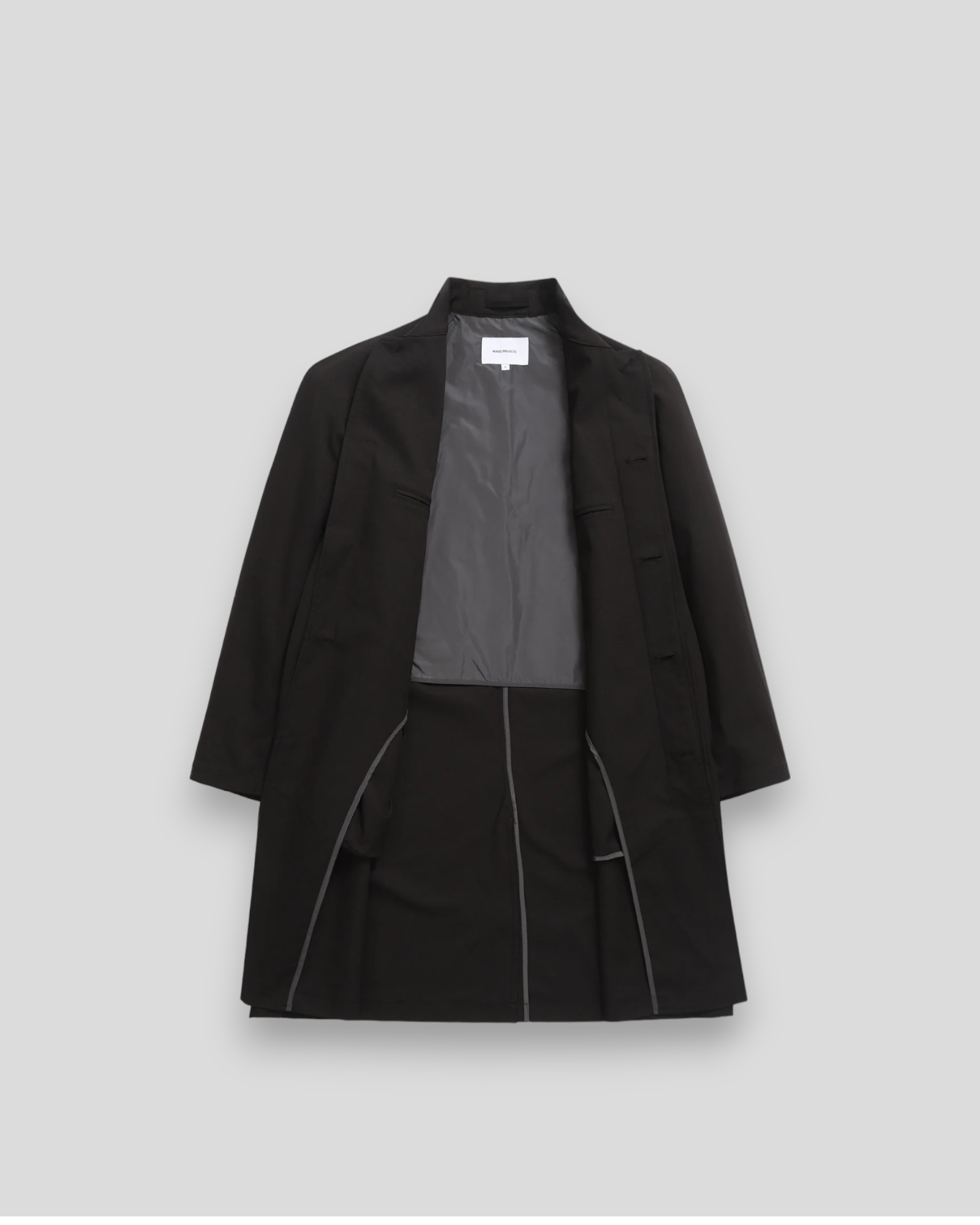 Norse Projects || Vargo Solotex Twill Raglan Mac - Black Norse Projects