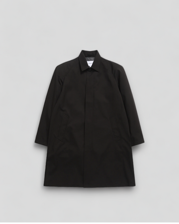 Norse Projects || Vargo Solotex Twill Raglan Mac - Black Norse Projects